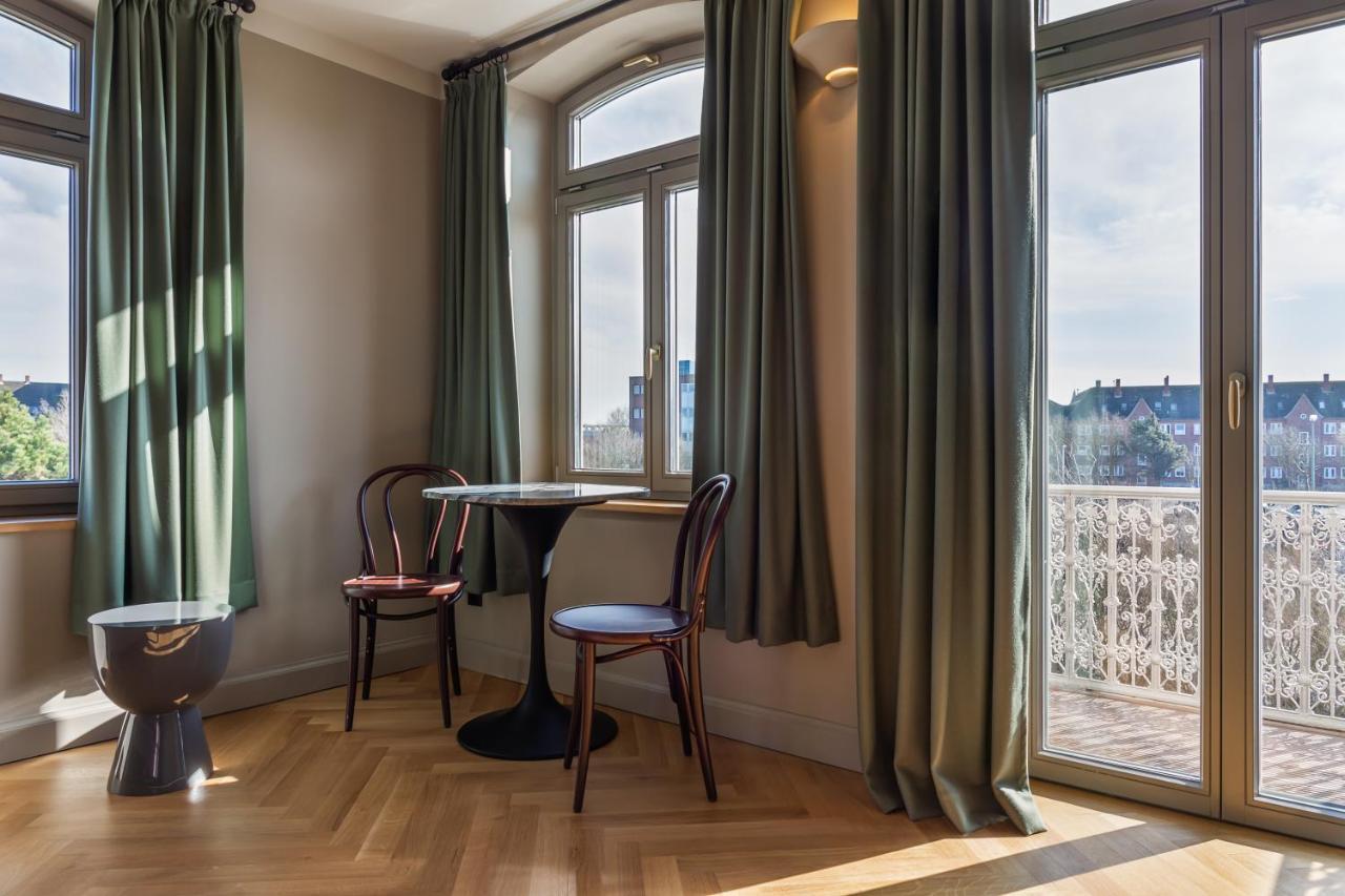Mimosa Suites 韦斯特兰 外观 照片